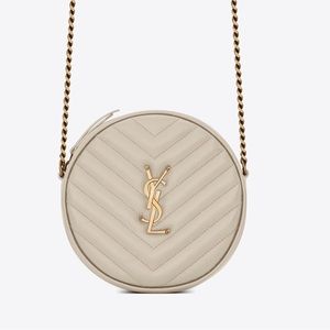 ❤️YSL VINYL ROUND CAMERA BAG IN CHEVRON-QUILTED GRAIN DE POUDRE EMBOSSED LEATHER